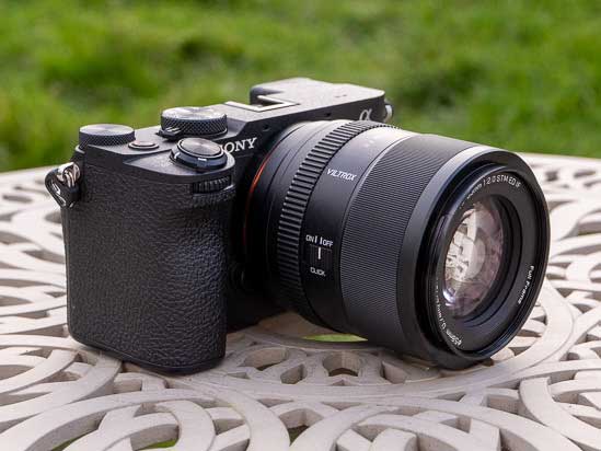 Viltrox AF 85mm F2.0 EVO