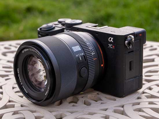 Viltrox AF 85mm F2.0 EVO